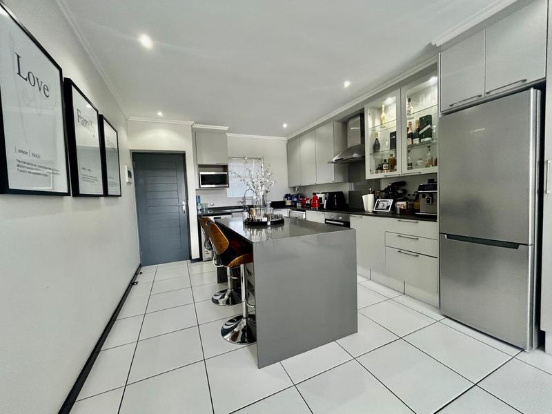 To Let 2 Bedroom Property for Rent in Paulshof Gauteng