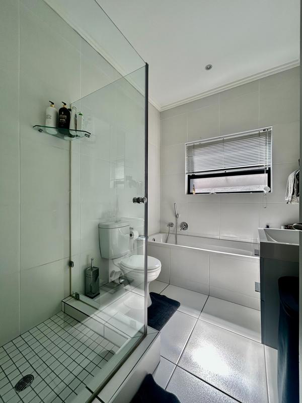 To Let 2 Bedroom Property for Rent in Paulshof Gauteng