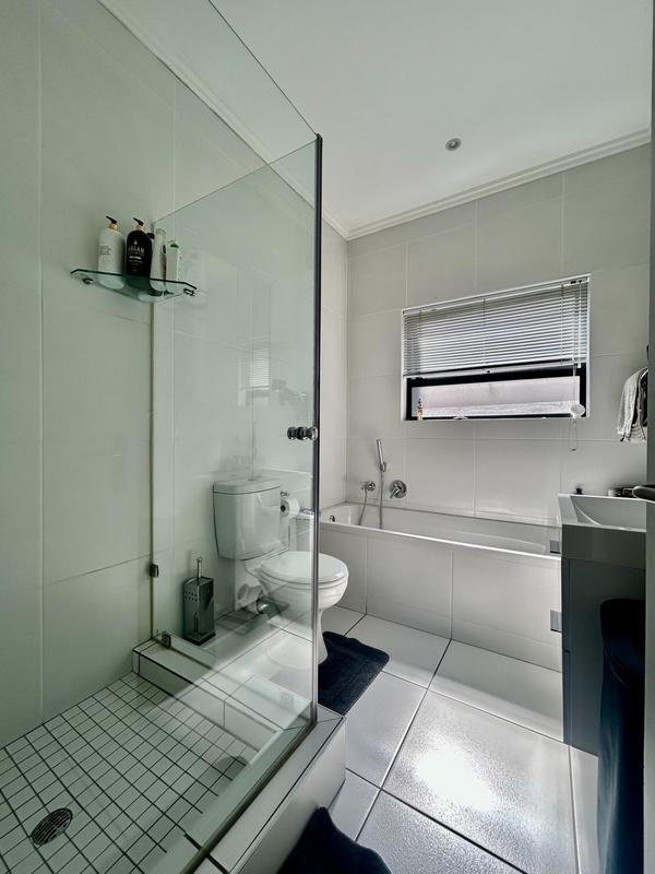 2 Bedroom Property for Sale in Paulshof Gauteng