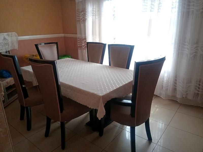 2 Bedroom Property for Sale in Zonkezizwe Gauteng