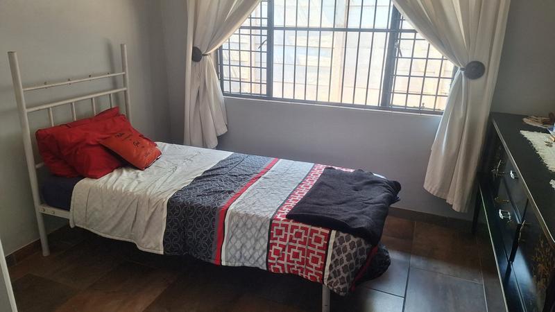 4 Bedroom Property for Sale in Hesteapark Gauteng