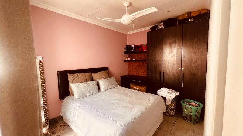 3 Bedroom Property for Sale in Erasmus Park Gauteng