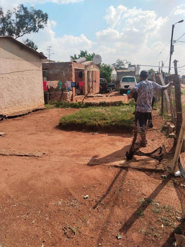 2 Bedroom Property for Sale in Rondebult Gauteng