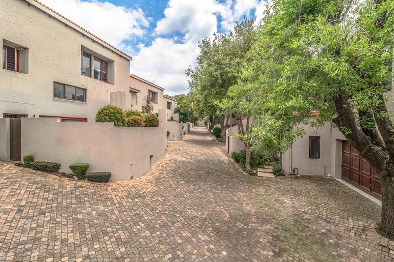 3 Bedroom Property for Sale in Bedfordview Gauteng