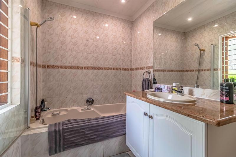 3 Bedroom Property for Sale in Bedfordview Gauteng