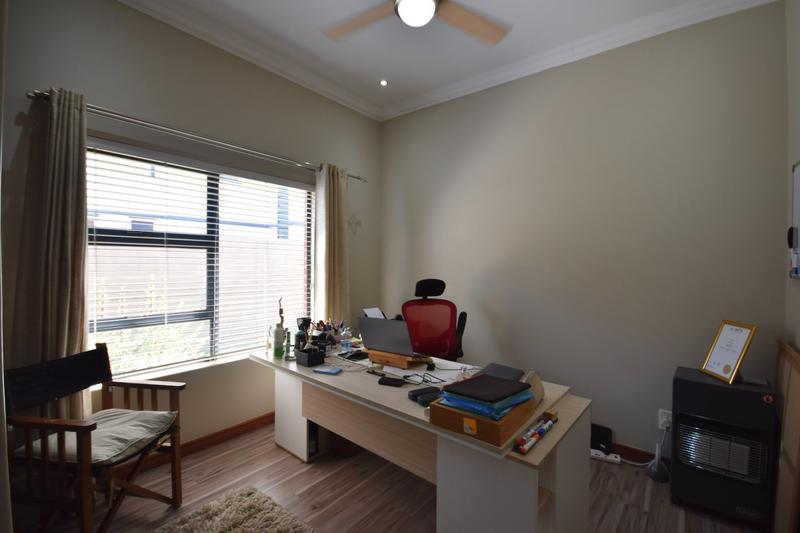 4 Bedroom Property for Sale in Midstream Estate Gauteng