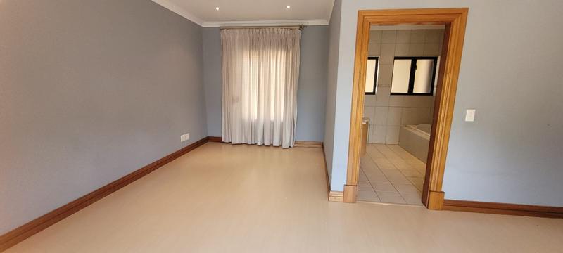 4 Bedroom Property for Sale in New Market Gauteng