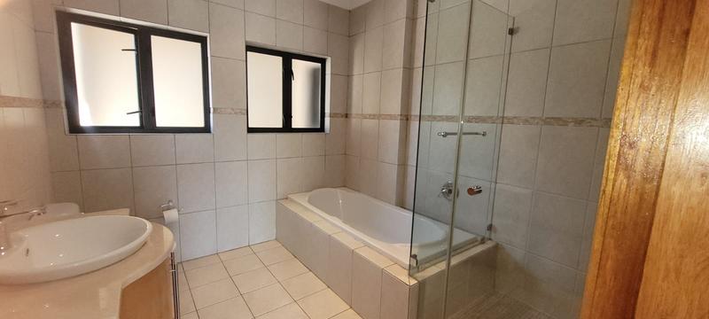 4 Bedroom Property for Sale in New Market Gauteng