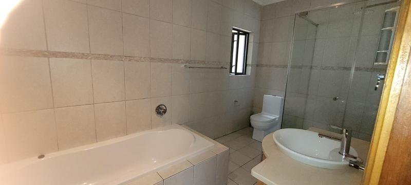 4 Bedroom Property for Sale in New Market Gauteng