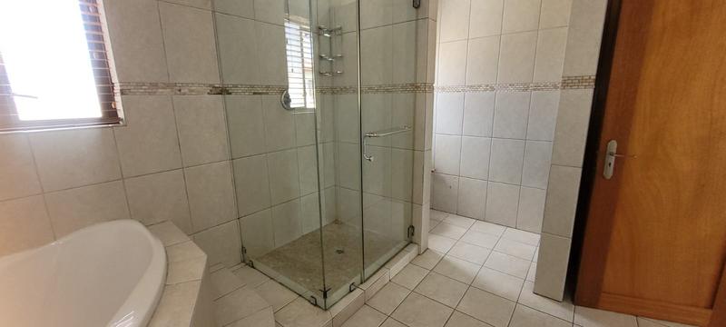 4 Bedroom Property for Sale in New Market Gauteng
