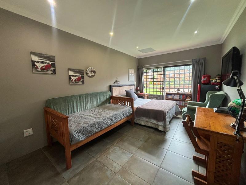 2 Bedroom Property for Sale in Florida Gauteng