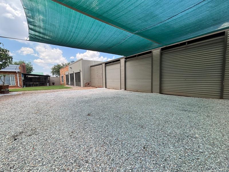 2 Bedroom Property for Sale in Florida Gauteng