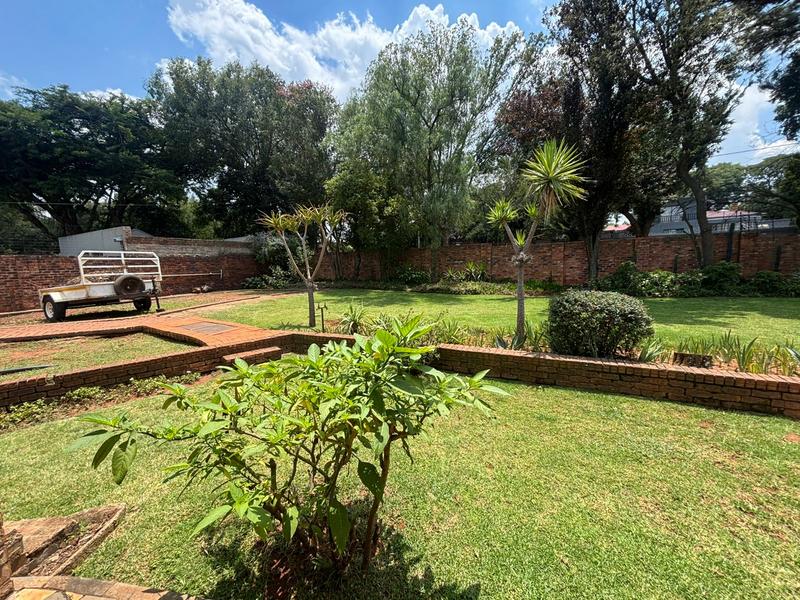 2 Bedroom Property for Sale in Florida Gauteng
