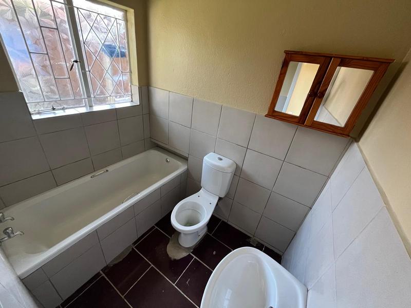 To Let 2 Bedroom Property for Rent in Norkem Park Gauteng