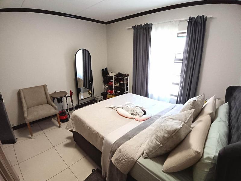 To Let 2 Bedroom Property for Rent in Blue Hills Gauteng