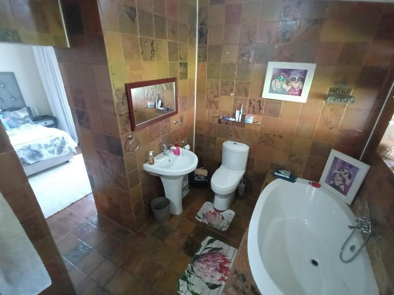 3 Bedroom Property for Sale in Selection Park Gauteng