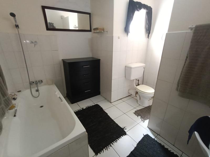 3 Bedroom Property for Sale in Selection Park Gauteng