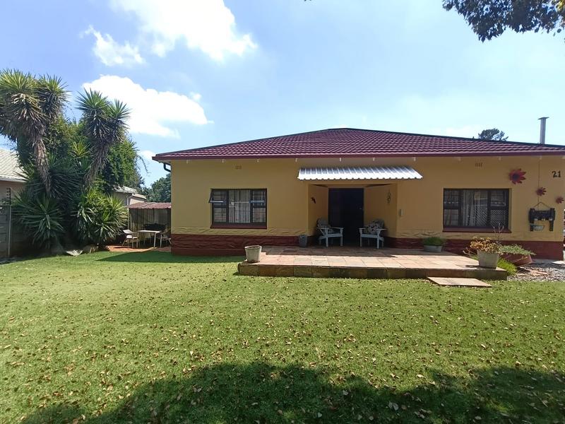 3 Bedroom Property for Sale in Selection Park Gauteng