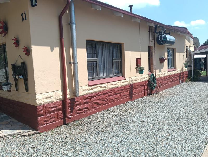 3 Bedroom Property for Sale in Selection Park Gauteng