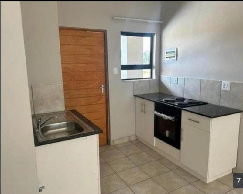 To Let 2 Bedroom Property for Rent in Groblerpark Gauteng