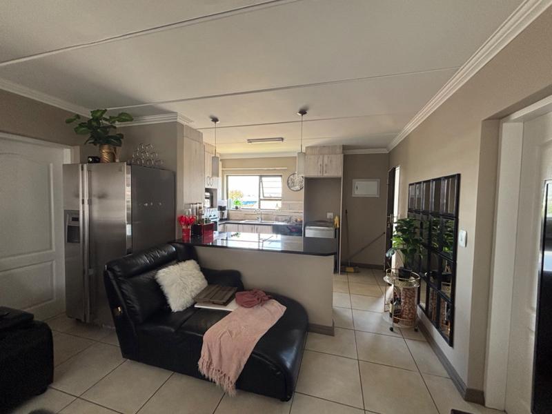 2 Bedroom Property for Sale in Amberfield Gauteng