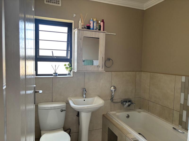 2 Bedroom Property for Sale in Amberfield Gauteng