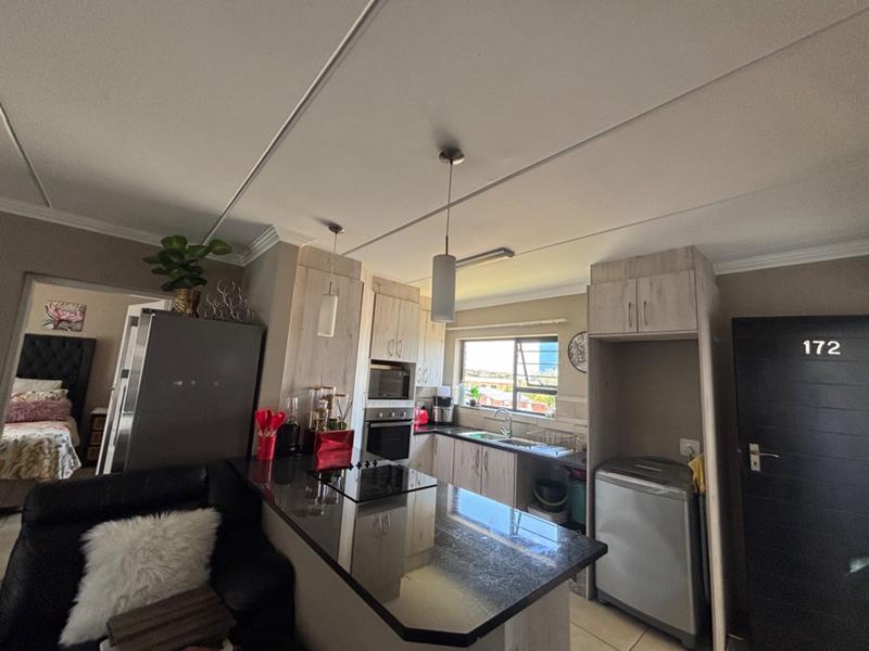 2 Bedroom Property for Sale in Amberfield Gauteng