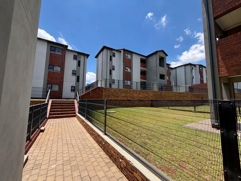 2 Bedroom Property for Sale in Amberfield Gauteng