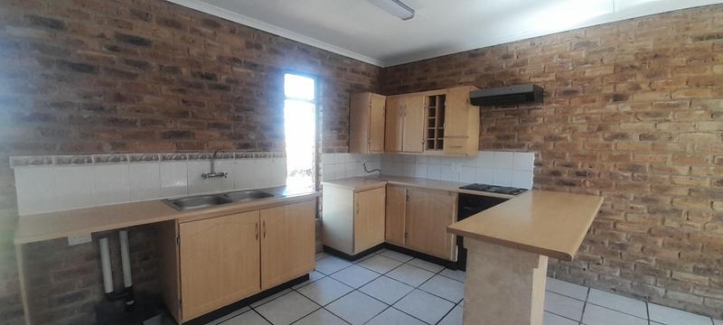 To Let 2 Bedroom Property for Rent in Mnandi Gauteng