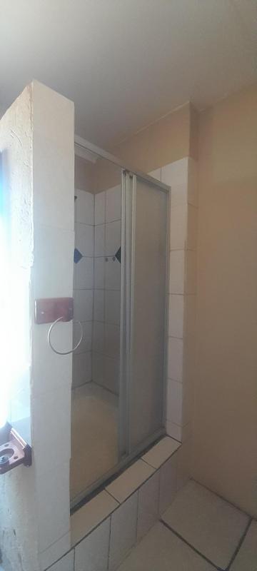 To Let 2 Bedroom Property for Rent in Mnandi Gauteng