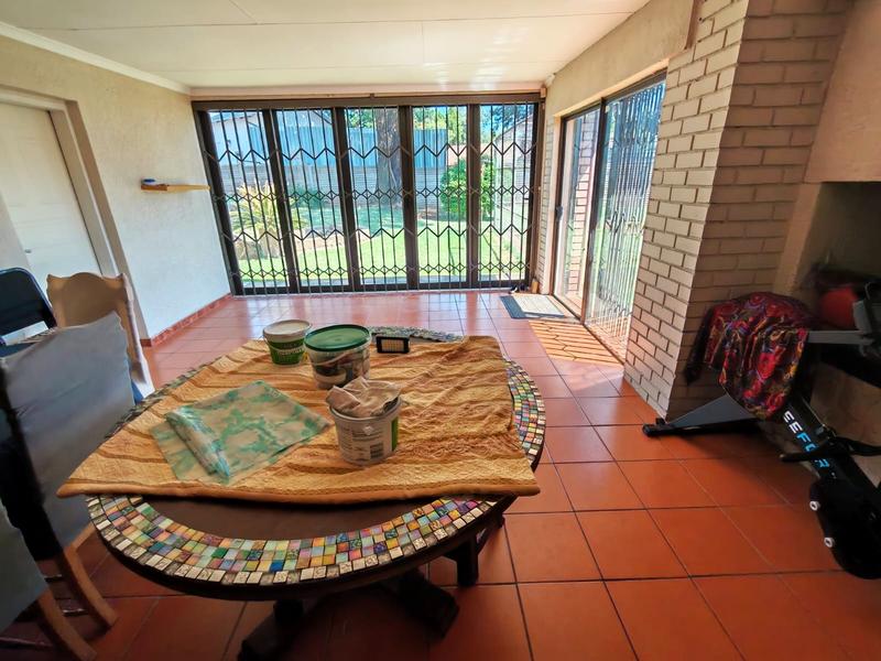 3 Bedroom Property for Sale in Heuweloord Gauteng