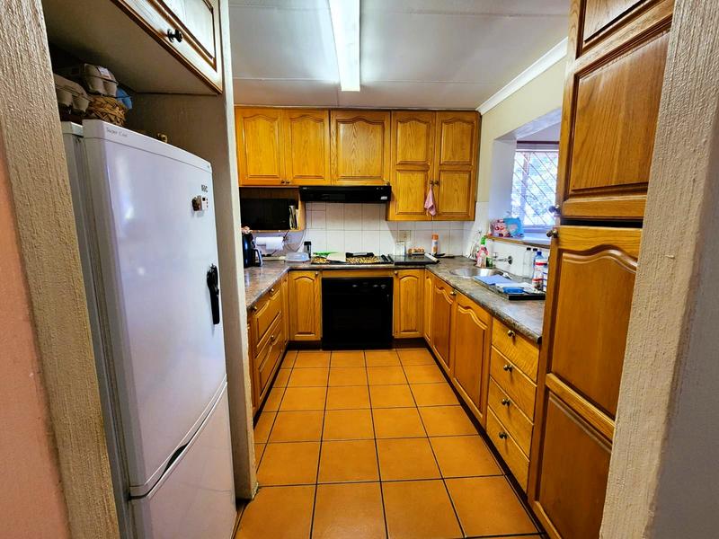 3 Bedroom Property for Sale in Heuweloord Gauteng