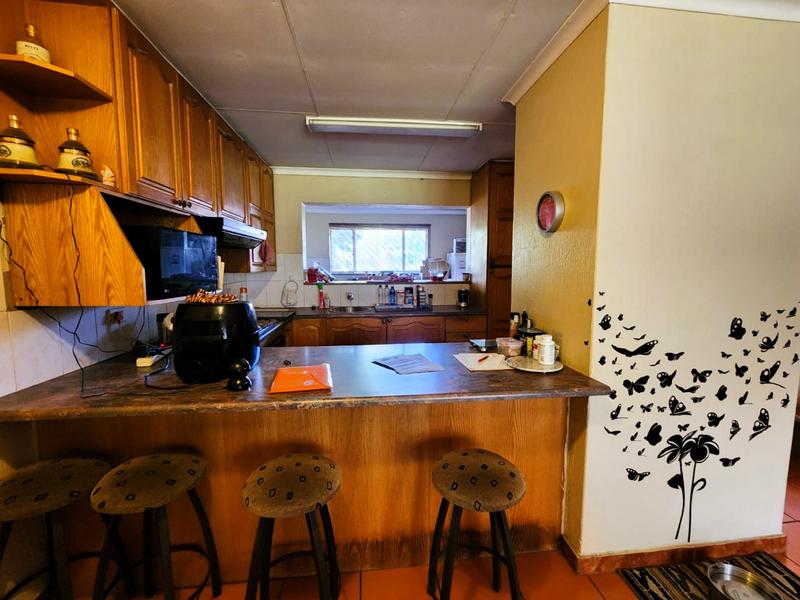 3 Bedroom Property for Sale in Heuweloord Gauteng