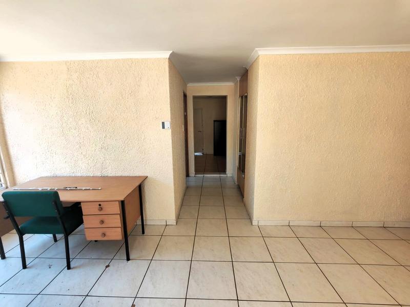 3 Bedroom Property for Sale in Heuweloord Gauteng