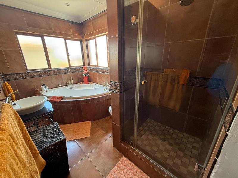 3 Bedroom Property for Sale in Amberfield Gauteng