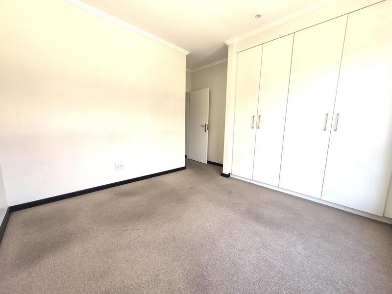 2 Bedroom Property for Sale in Barbeque Downs Gauteng