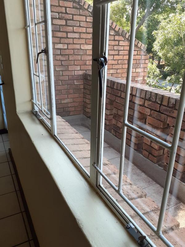 2 Bedroom Property for Sale in Amandasig Gauteng