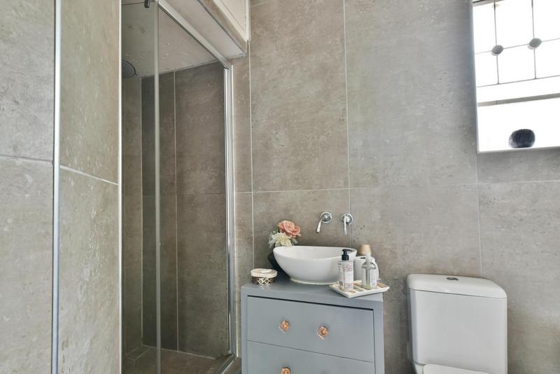 5 Bedroom Property for Sale in Lombardy East Gauteng