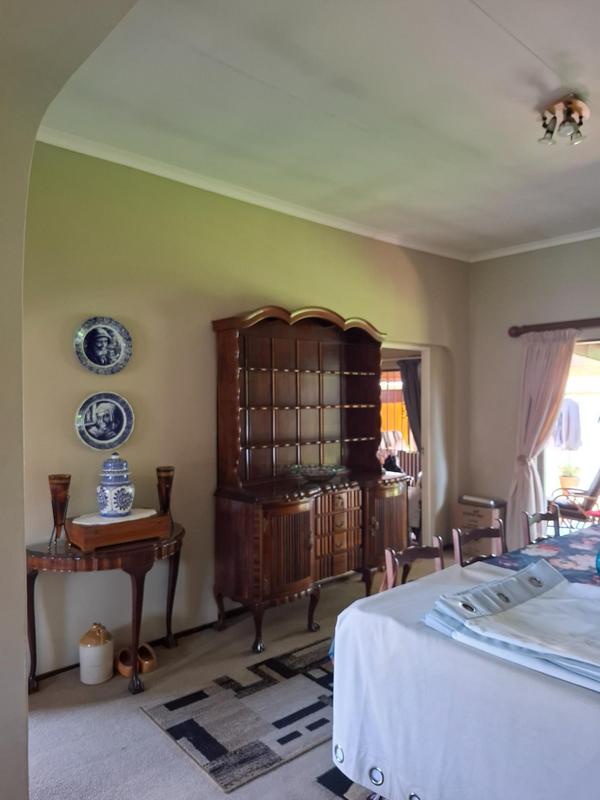 5 Bedroom Property for Sale in The Reeds Gauteng