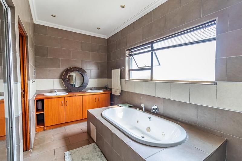 3 Bedroom Property for Sale in Midstream Estate Gauteng