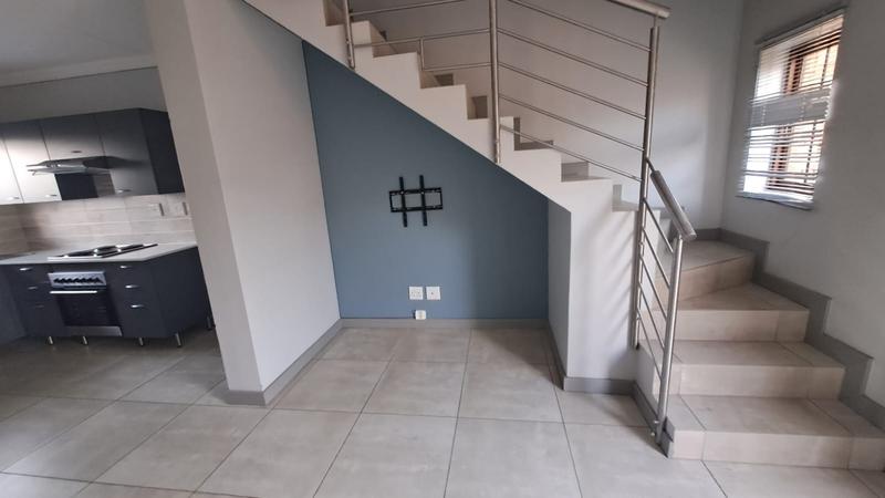 To Let 2 Bedroom Property for Rent in Noordwyk Gauteng