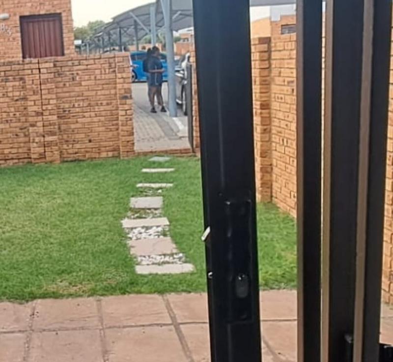 To Let 2 Bedroom Property for Rent in Noordwyk Gauteng