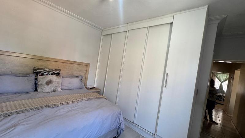 3 Bedroom Property for Sale in Sharonlea Gauteng