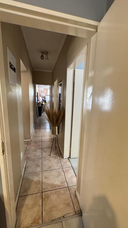 3 Bedroom Property for Sale in Sharonlea Gauteng