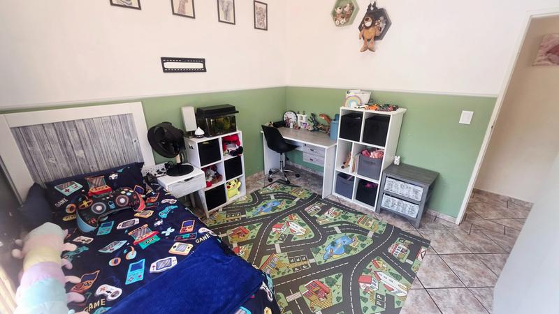 3 Bedroom Property for Sale in Annlin Gauteng