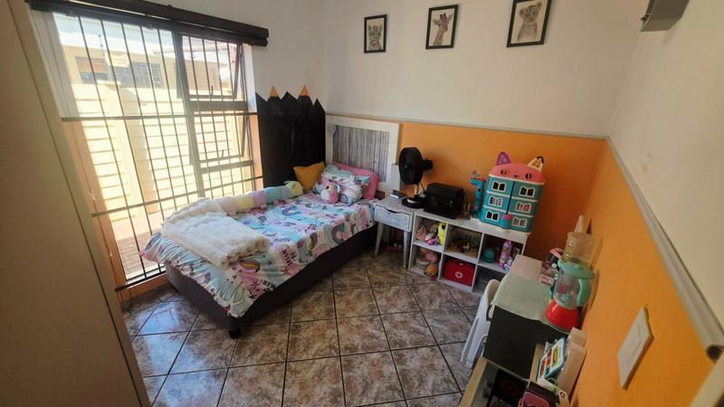 3 Bedroom Property for Sale in Annlin Gauteng