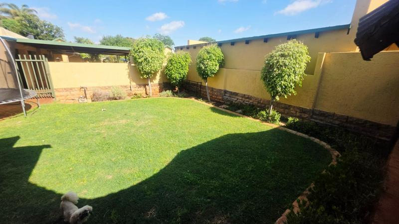 3 Bedroom Property for Sale in Annlin Gauteng