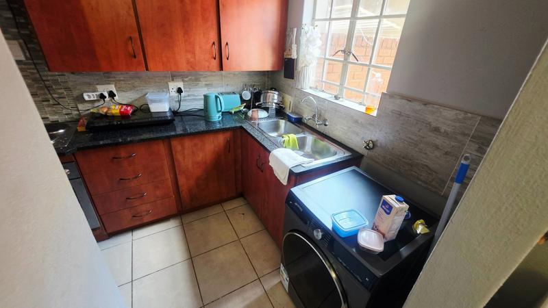 2 Bedroom Property for Sale in Montana Gauteng