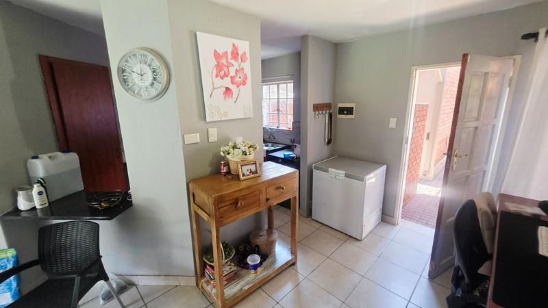 2 Bedroom Property for Sale in Montana Gauteng