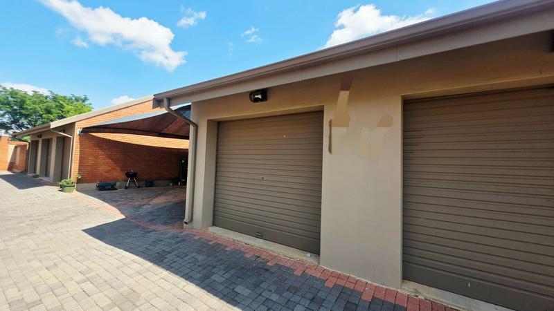2 Bedroom Property for Sale in Montana Gauteng